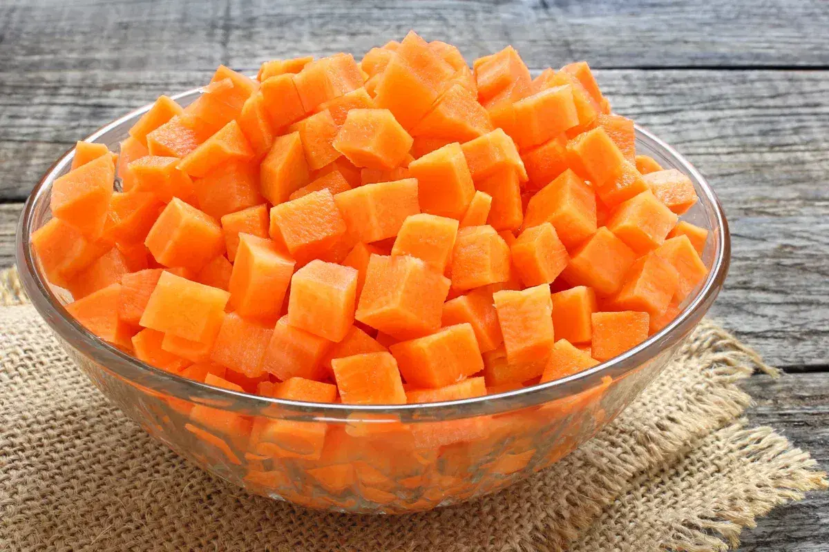 Frozen English Dice Carrot 